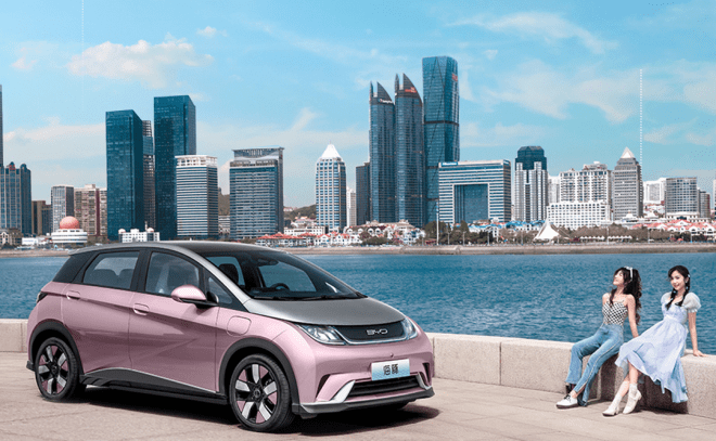 �ȁ��Ϻ������N��20�f������Ů܇��������